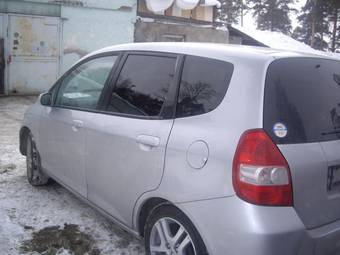 2003 Honda Fit Photos