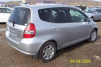 2003 Honda Fit Photos