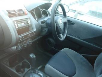 2003 Honda Fit Photos
