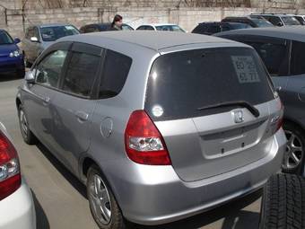 2003 Honda Fit Photos