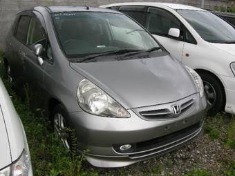 2003 Honda Fit Pictures