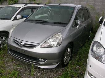 2003 Honda Fit Photos