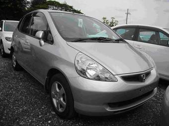 2003 Honda Fit Photos