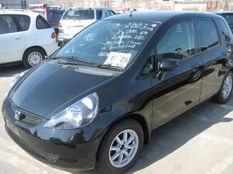 2003 Honda Fit Photos