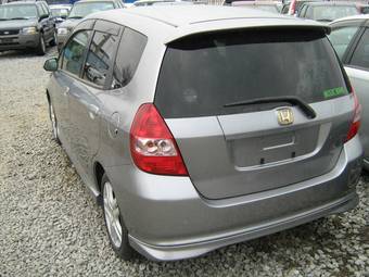 2003 Honda Fit Pictures