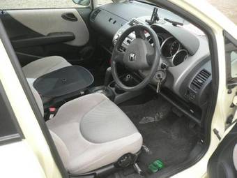 2003 Honda Fit Pictures