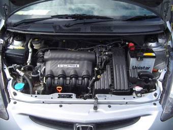 2003 Honda Fit Photos