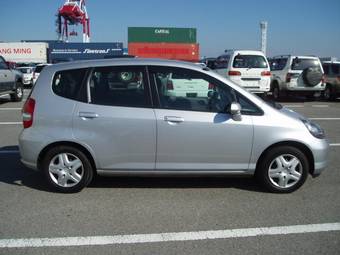 2003 Honda Fit Pictures