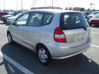 2003 Honda Fit Photos