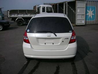 2003 Honda Fit Pictures