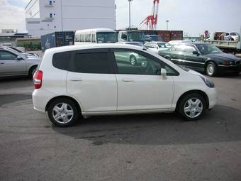 2003 Honda Fit Pictures