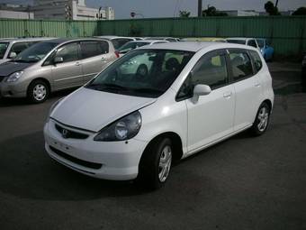 2003 Honda Fit Pictures