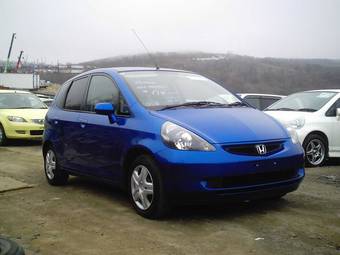 2003 Honda Fit Photos