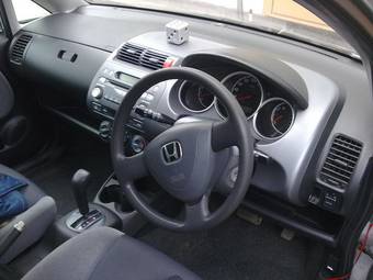 2003 Honda Fit Wallpapers