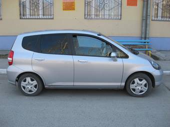 2003 Honda Fit Photos