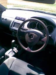 2003 Honda Fit Pictures