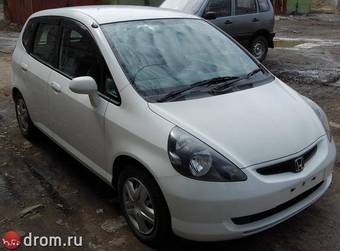 2003 Honda Fit Photos