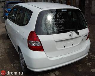 2003 Honda Fit Pictures