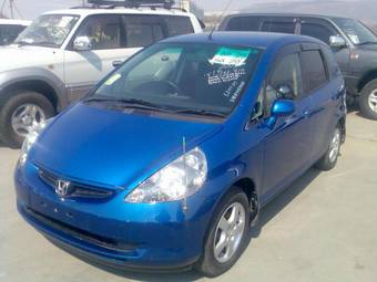 2003 Honda Fit Pictures