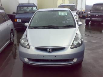 2003 Honda Fit Photos