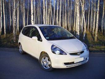 2003 Honda Fit Pictures