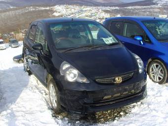 2003 Honda Fit Pictures