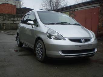 2003 Honda Fit Pictures