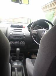 2003 Honda Fit Pictures