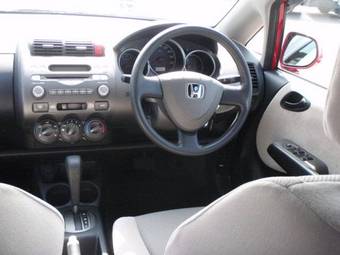 2003 Honda Fit Pictures