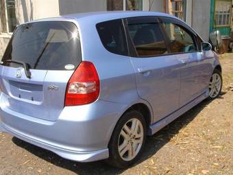 2003 Honda Fit Pictures