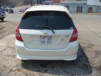 2003 Honda Fit Photos