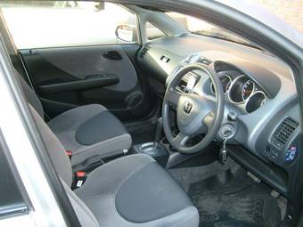 2003 Honda Fit Photos