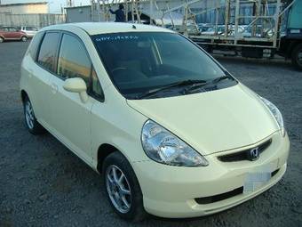 2003 Honda Fit Pictures