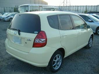 2003 Honda Fit Pictures