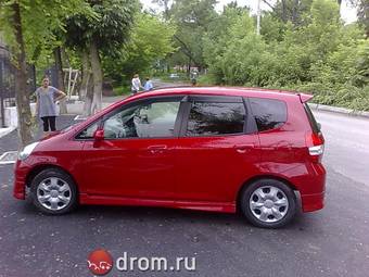 2003 Honda Fit Pictures