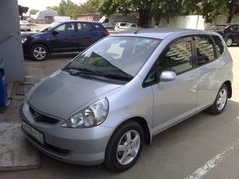 2003 Honda Fit Photos