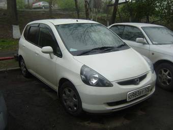 2003 Honda Fit Photos