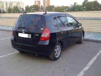 2003 Honda Fit Photos