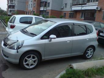 2003 Honda Fit Photos