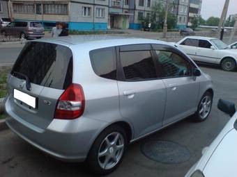 2003 Honda Fit Pictures
