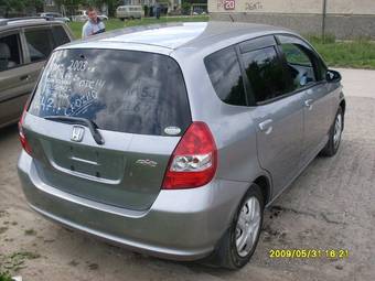 2003 Honda Fit Photos