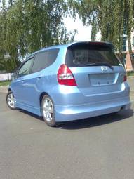 2003 Honda Fit Pictures