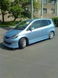 2003 Honda Fit Photos