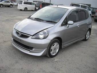 2003 Honda Fit Pictures