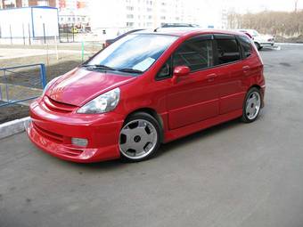 2003 Honda Fit Photos