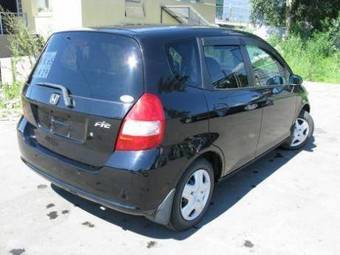 2003 Honda Fit Pictures