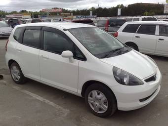 2003 Honda Fit Photos