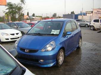 2003 Honda Fit Photos