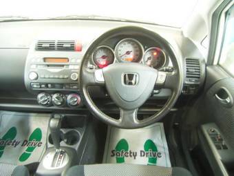 2003 Honda Fit Pics