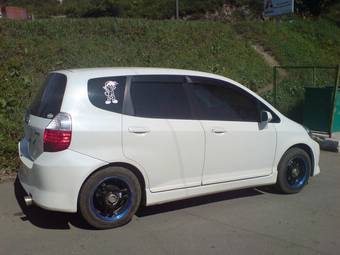 2003 Honda Fit Pictures